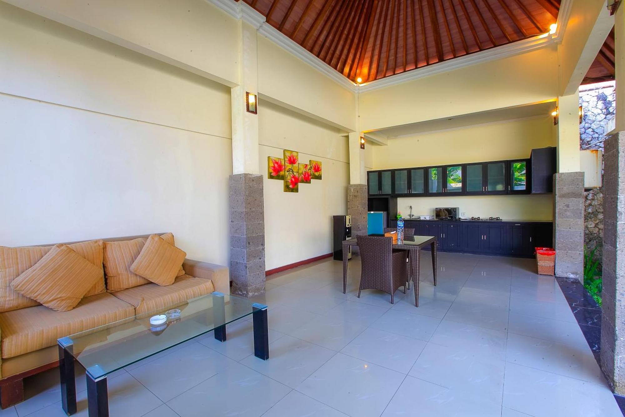 1 Bed In * Seminyak (Bali)